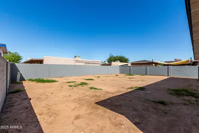 46 E Ivy Street, Mesa, AZ 85201 - Photo 23