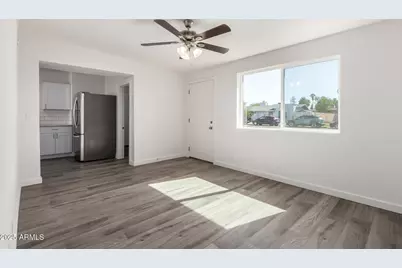 46 E Ivy Street, Mesa, AZ 85201 - Photo 3