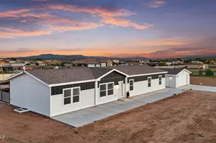 26243 N Vineyard Ln, Paulden, AZ 86334 - Photo 1