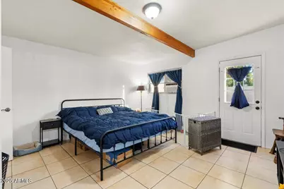 10519 W Heatherbrae Drive, Phoenix, AZ 85037 - Photo 21