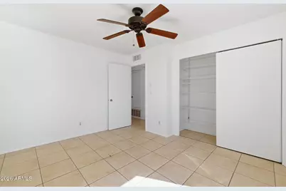 10519 W Heatherbrae Drive, Phoenix, AZ 85037 - Photo 41