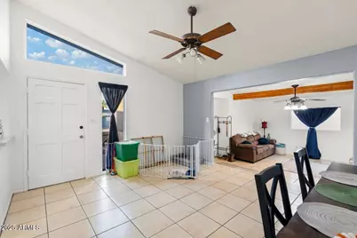 10519 W Heatherbrae Drive, Phoenix, AZ 85037 - Photo 15