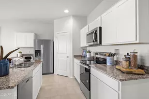 17915 N Ravello Rd, Maricopa, AZ 85138 - Photo 5