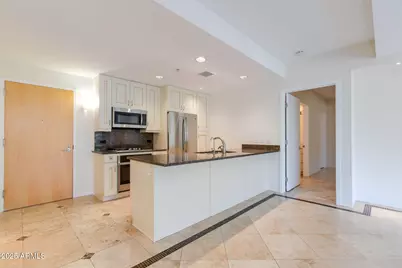 7167 E Rancho Vista Drive #5004, Scottsdale, AZ 85251 - Photo 11