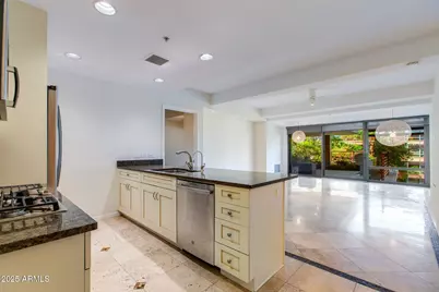 7167 E Rancho Vista Drive #5004, Scottsdale, AZ 85251 - Photo 9