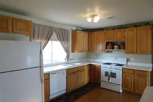 15802 S Gilbert Rd, Chandler, AZ 85225 - Photo 7