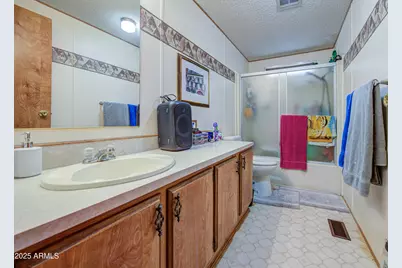 2844 E Oraibi Drive, Phoenix, AZ 85050 - Photo 29