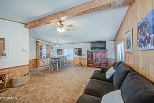 2844 E Oraibi Dr, Phoenix, AZ 85050 - Photo 7