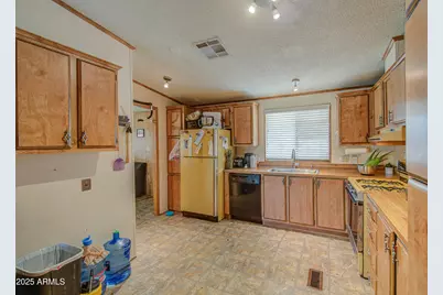 2844 E Oraibi Drive, Phoenix, AZ 85050 - Photo 15