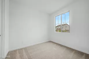 15591 W Hackamore Dr, Surprise, AZ 85387 - Photo 23