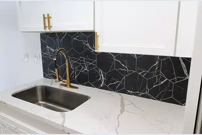 730 E North Lane #2, Phoenix, AZ 85020 - Photo 5