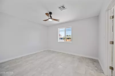 3347 E Palm Lane, Phoenix, AZ 85008 - Photo 19