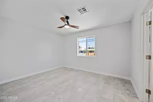 3347 E Palm Ln, Phoenix, AZ 85008 - Photo 19