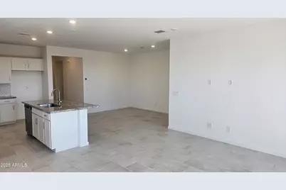 15567 W Hackamore Drive, Surprise, AZ 85387 - Photo 3