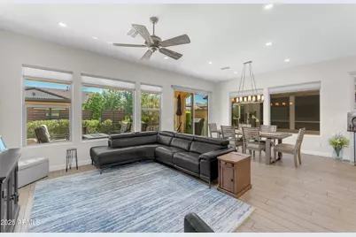 201 E Lemon Lane, Queen Creek, AZ 85140 - Photo 7