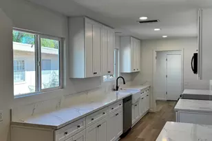 10318 W Manzanita Dr, Sun City, AZ 85373 - Photo 19