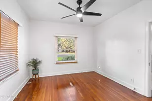 1637 E Earll Dr, Phoenix, AZ 85016 - Photo 29