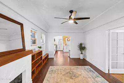 1637 E Earll Drive, Phoenix, AZ 85016 - Photo 11