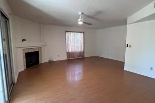 8631 W Monte Vista Rd, Phoenix, AZ 85037 - Photo 9