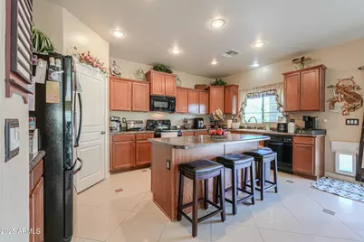 22677 N Gibson Drive, Maricopa, AZ 85139 - Photo 13