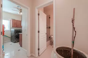 22677 N Gibson Dr, Maricopa, AZ 85139 - Photo 27