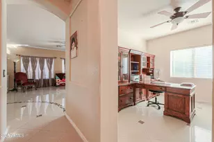 22677 N Gibson Dr, Maricopa, AZ 85139 - Photo 23