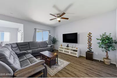 43818 W Acacia Avenue, Maricopa, AZ 85138 - Photo 9