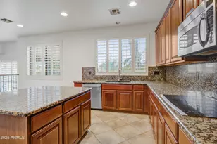 33406 N 23rd Dr, Phoenix, AZ 85085 - Photo 9