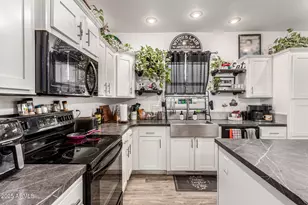 31822 N 169th Ave, Surprise, AZ 85387 - Photo 7