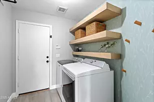 2833 E Renee Dr, Phoenix, AZ 85050 - Photo 39