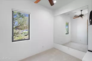 8300 E Dixileta Dr, Scottsdale, AZ 85266 - Photo 21