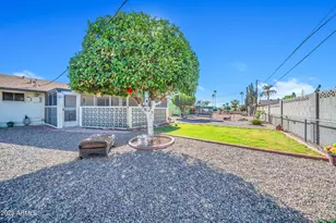 10614 N 103rd Ave, Sun City, AZ 85351 - Photo 17