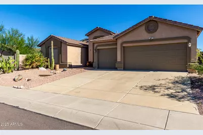 11451 S Obispo Drive, Goodyear, AZ 85338 - Photo 7