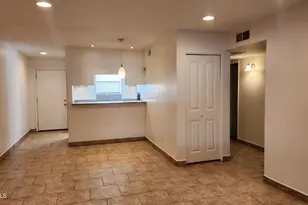 3119 N 38th St, Phoenix, AZ 85018 - Photo 1