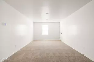 19573 W Badgett Ln, Litchfield Park, AZ 85340 - Photo 21