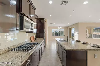 31194 N 138th Avenue, Peoria, AZ 85383 - Photo 7