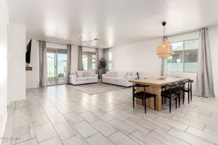 17796 W Robin Ln, Surprise, AZ 85387 - Photo 17