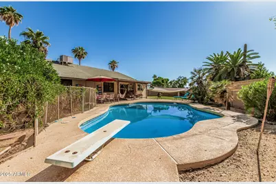 800 W Marlboro Drive, Chandler, AZ 85225 - Photo 1