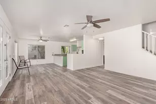 1226 E Wahalla Ln, Phoenix, AZ 85024 - Photo 7