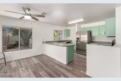 1226 E Wahalla Lane, Phoenix, AZ 85024 - Photo 11