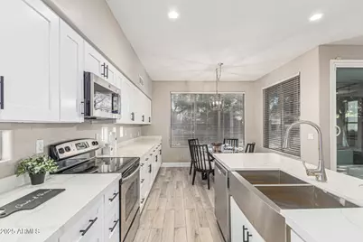 2224 W Olive Way, Chandler, AZ 85248 - Photo 7