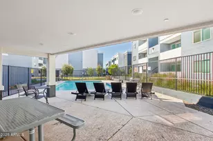 12925 W Greenway Rd, El Mirage, AZ 85335 - Photo 19