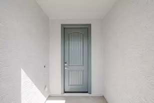 23037 W Potter Dr, Surprise, AZ 85387 - Photo 3