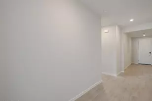 23037 W Potter Dr, Surprise, AZ 85387 - Photo 5