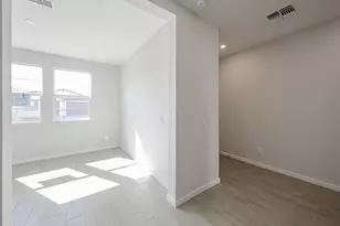 23060 W Potter Dr, Surprise, AZ 85387 - Photo 5