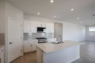 23060 W Potter Dr, Surprise, AZ 85387 - Photo 15