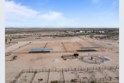 25718 W Baker Drive, Wittmann, AZ 85361 - Photo 5