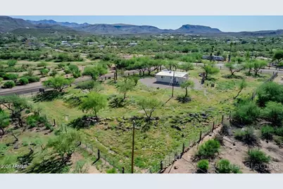 33450 S River Bend Road, Black Canyon City, AZ 85324 - Photo 1