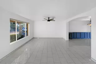 8414 E Orange Blossom Ln, Scottsdale, AZ 85250 - Photo 3