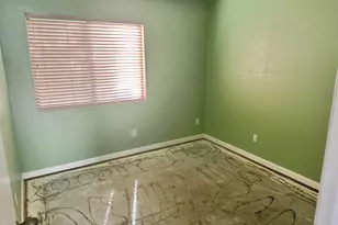 22221 N 31st Dr, Phoenix, AZ 85027 - Photo 13